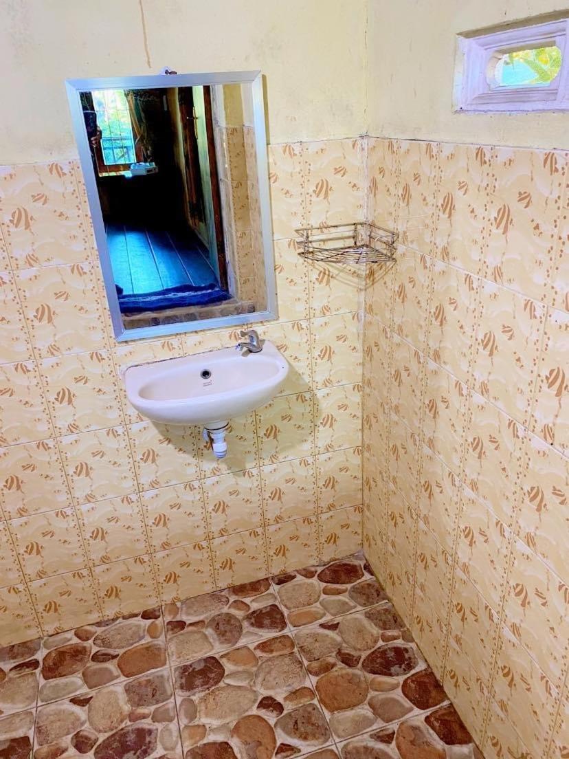 Sky Garden Lombok Apartment Тетебату Екстериор снимка