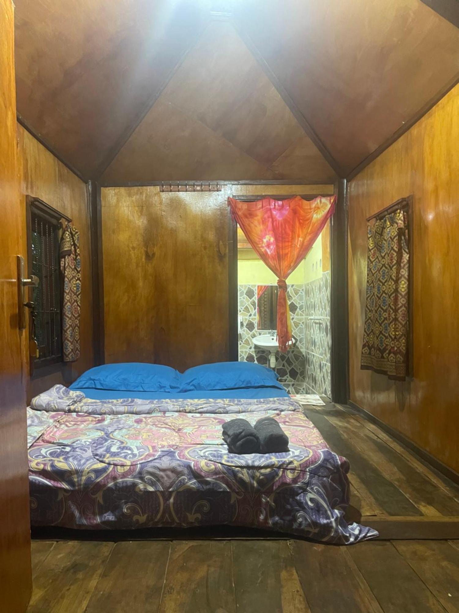 Sky Garden Lombok Apartment Тетебату Екстериор снимка